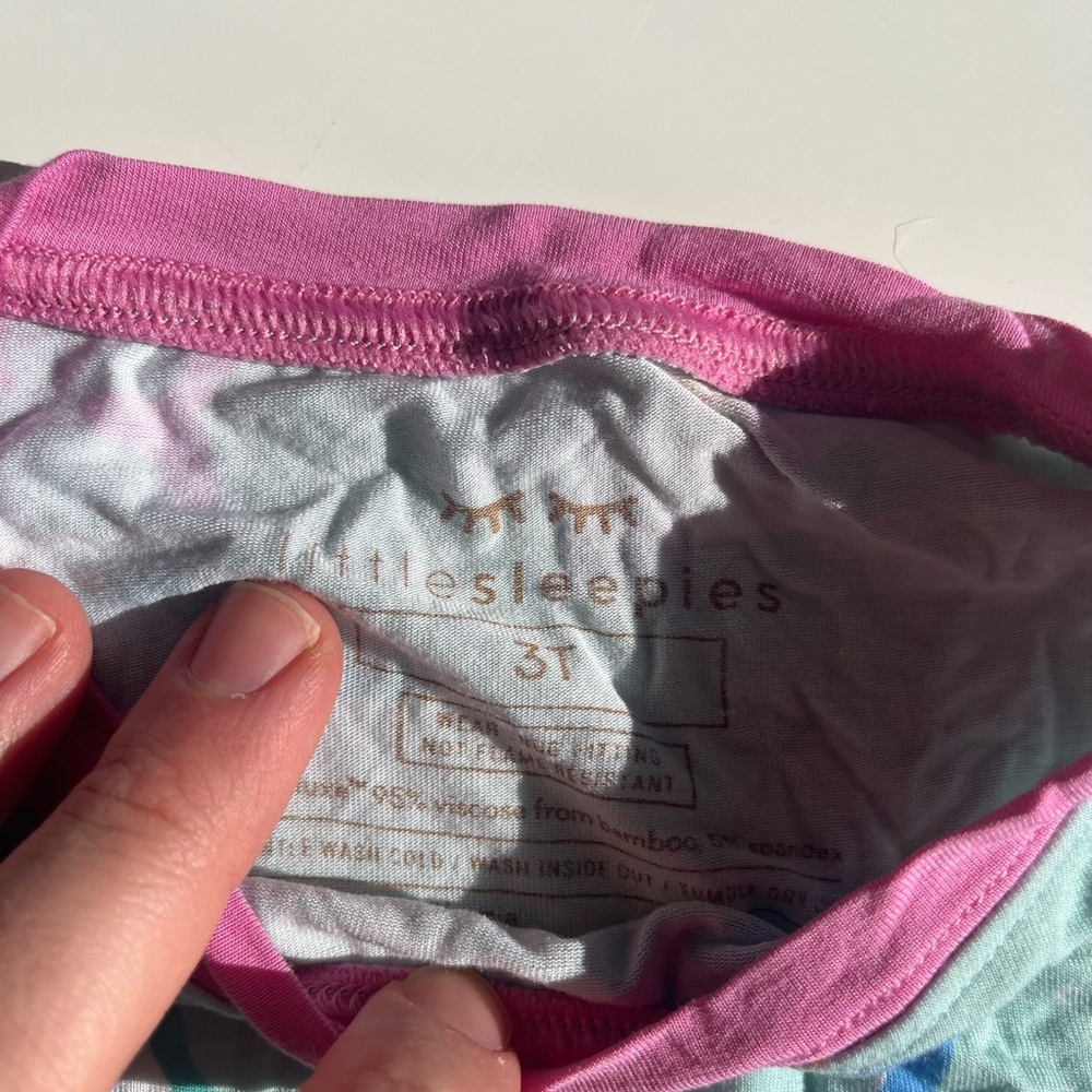 Little Sleepies Dolphin Dance Viscose 2-Piece PJs - Picture 2 of 3